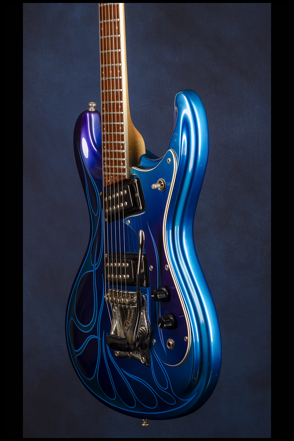 Vibramute Model specially built for Mick Mars of M tley Cr e by